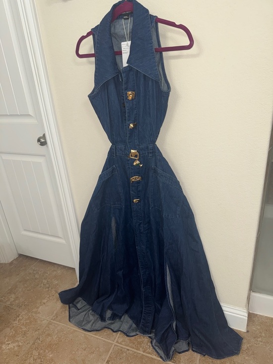 Urban Revivo Dresses & Skirts - Urban Revivo Denim Maxi Shirt Dress with Gold-Tone Button Accents